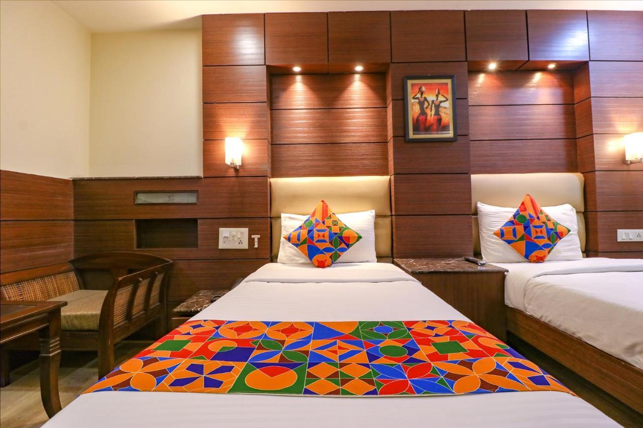 Fabhotel Admire Suites Nové Dillí Exteriér fotografie
