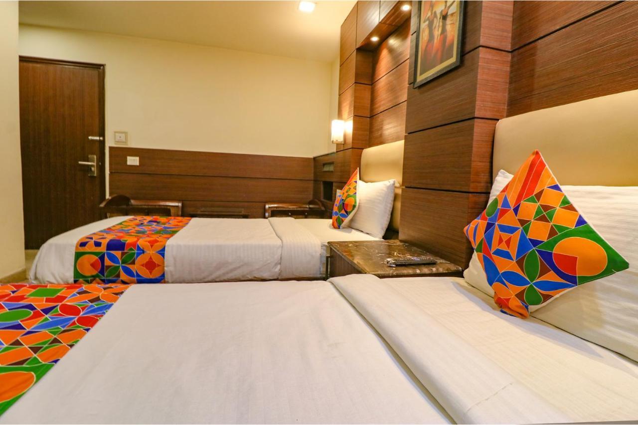 Fabhotel Admire Suites Nové Dillí Exteriér fotografie